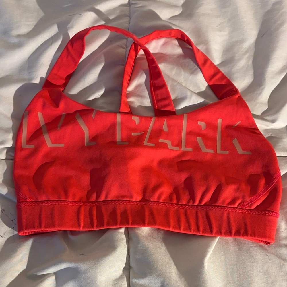 IVY PARK Shadow Logo Sports Bra